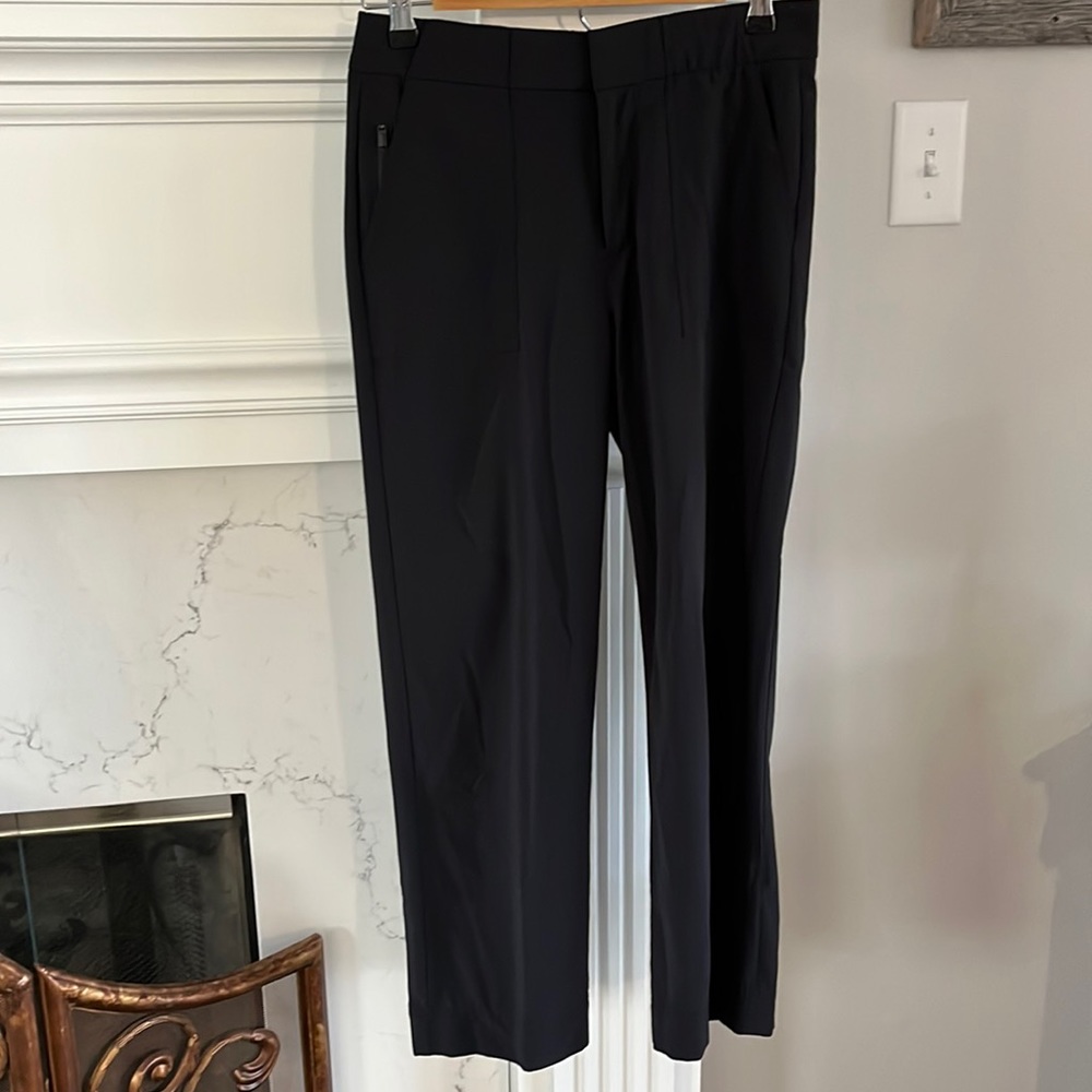Black size 0 Athleta lightweight pants